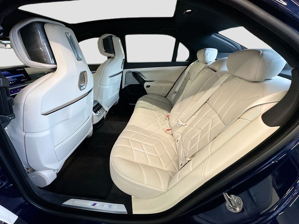 2023 BMW 760i 760i xDrive