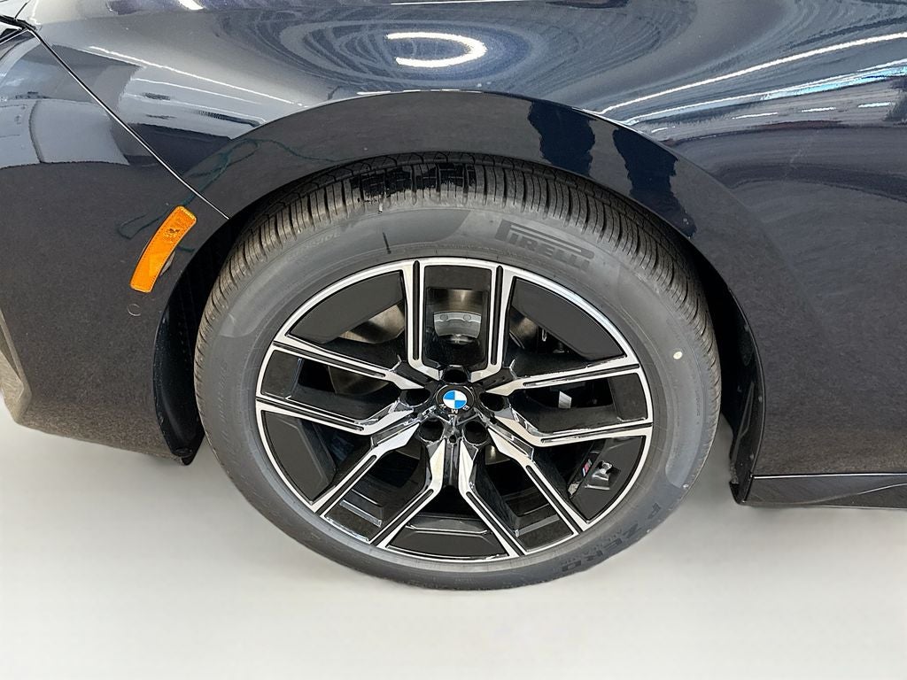 2026 BMW 760i 760i xDrive
