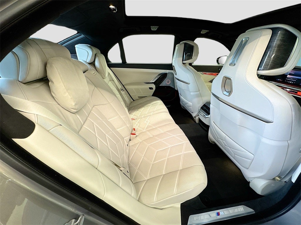 2023 BMW 760i 760i xDrive