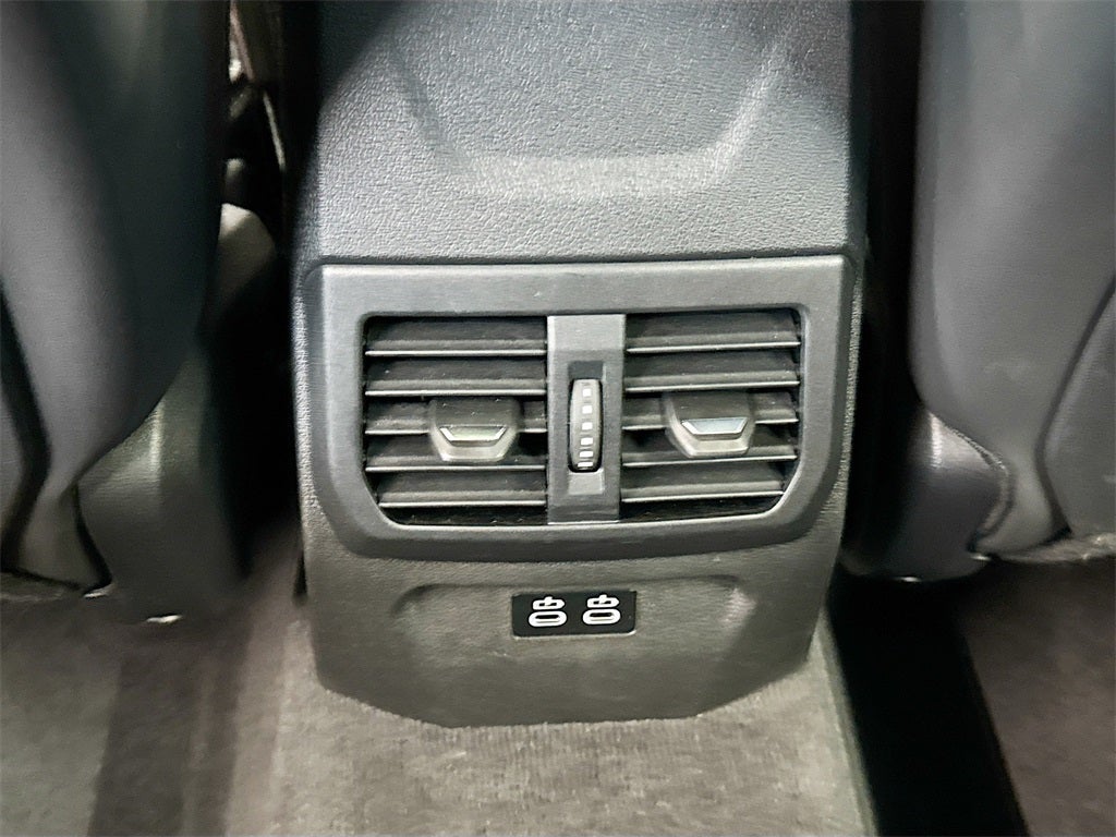 2025 BMW 235i M235i xDrive