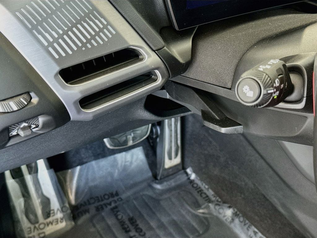 2025 BMW 235i M235i xDrive