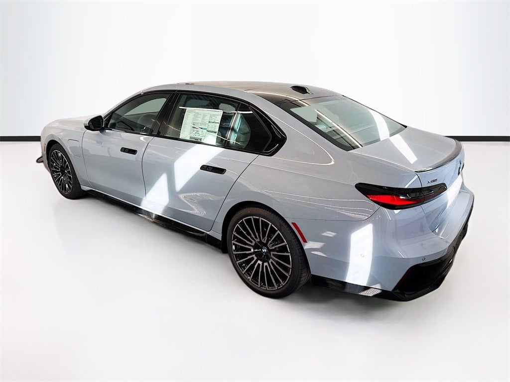 2026 BMW 750e xDrive 750e xDrive