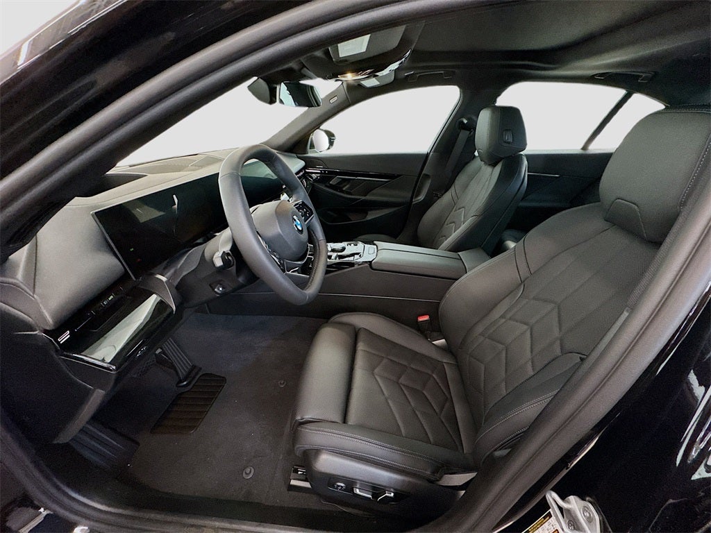 2026 BMW 530i 530i xDrive