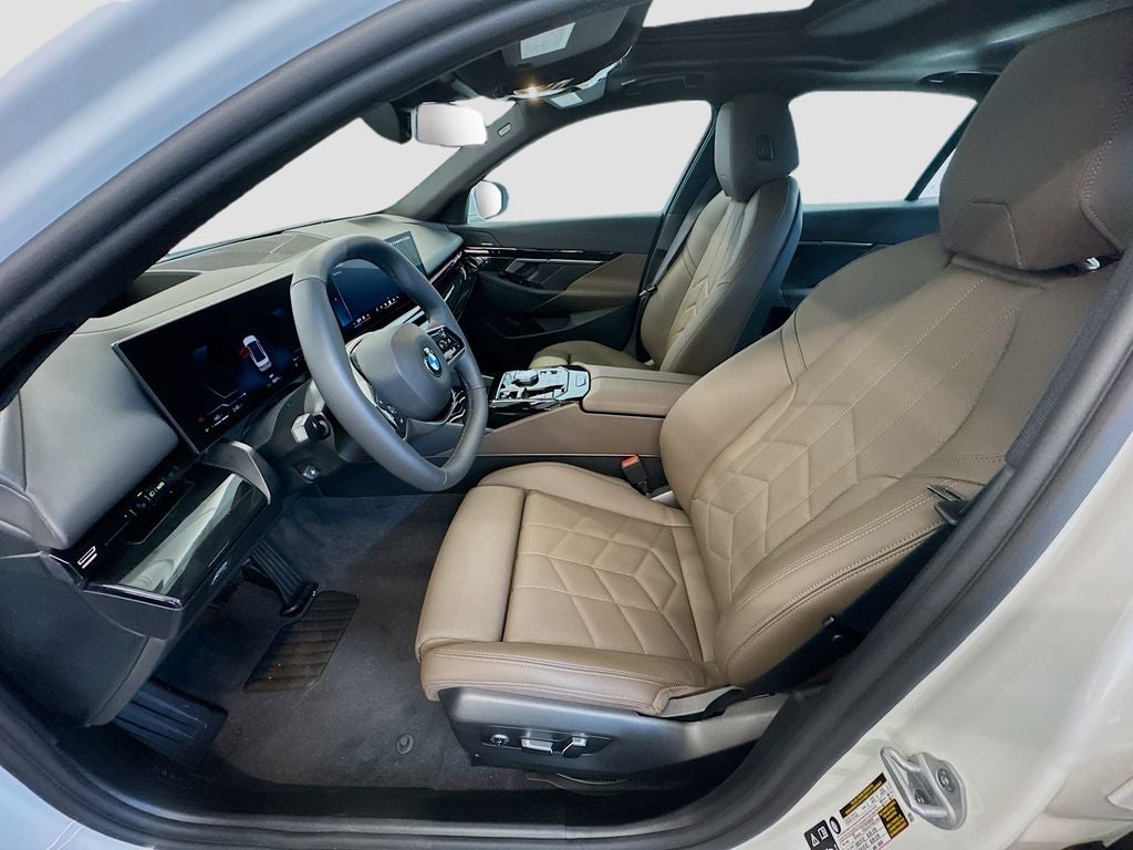 2026 BMW 530i 530i xDrive