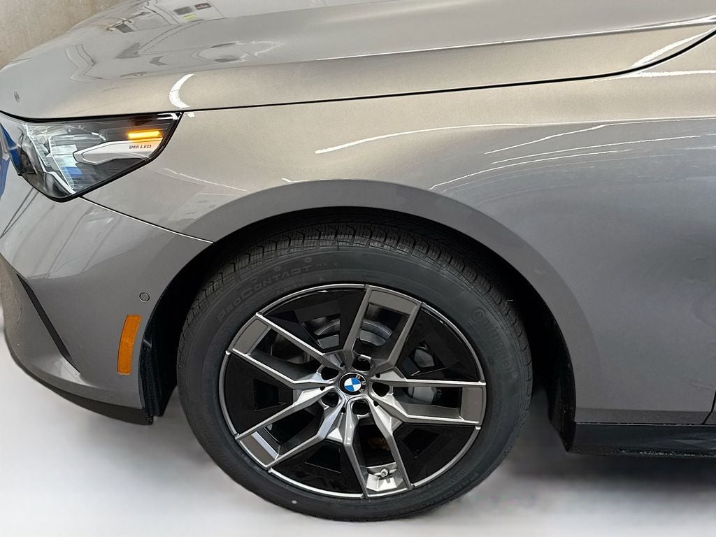 2026 BMW 530i 530i xDrive