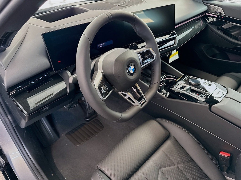 2026 BMW 530i 530i xDrive