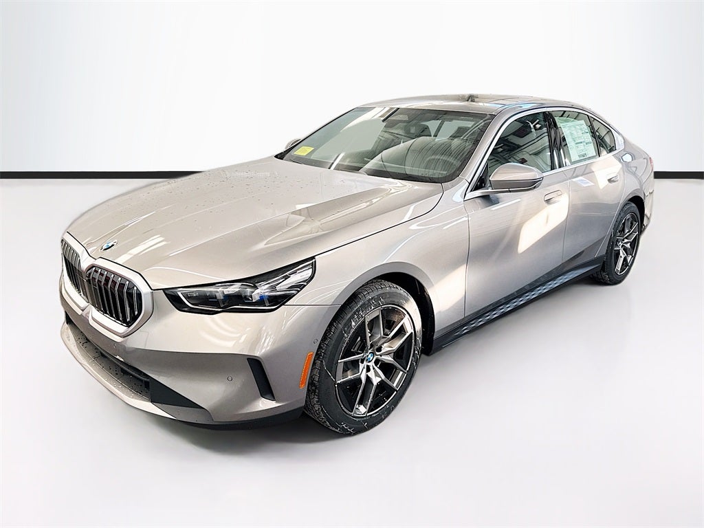 2026 BMW 530i 530i xDrive