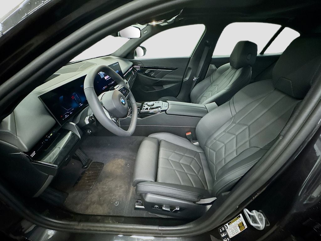 2026 BMW 530i 530i xDrive