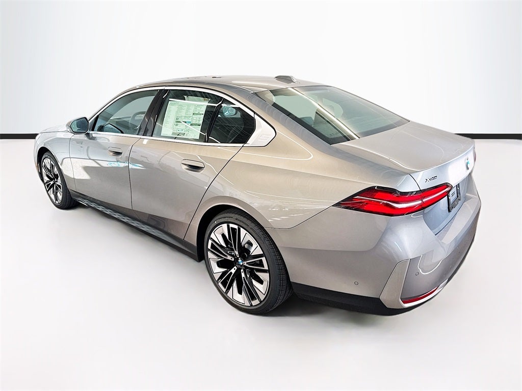 2026 BMW 530i 530i xDrive