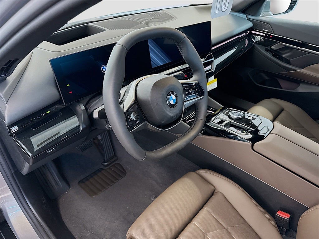 2026 BMW 530i 530i xDrive