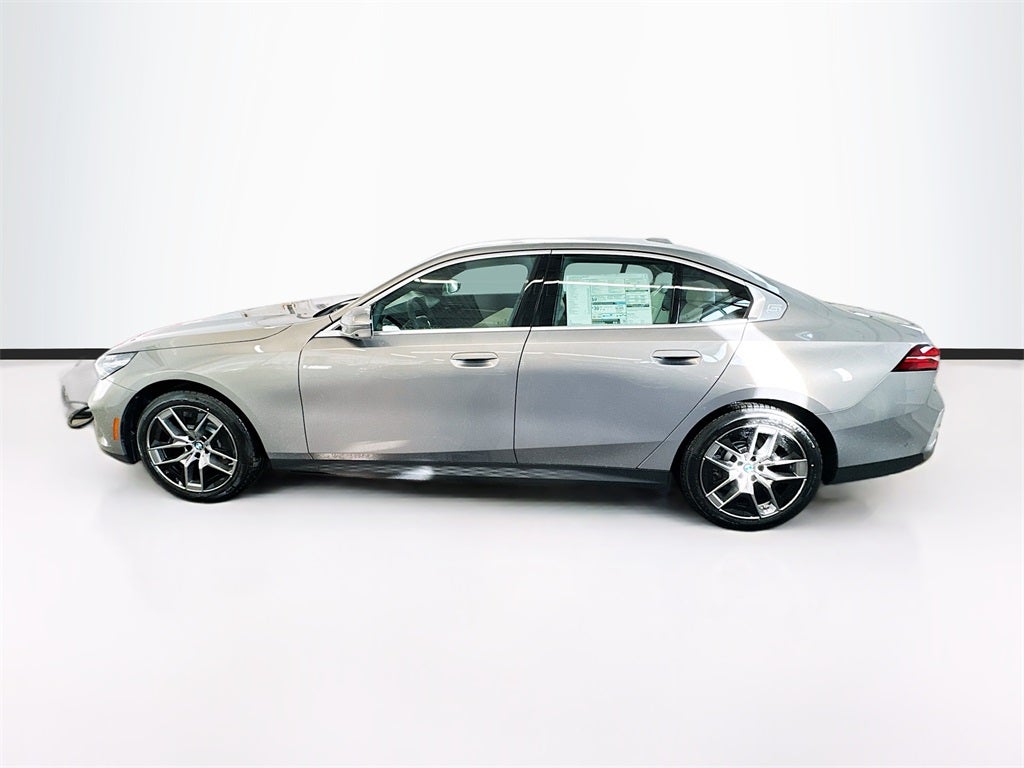 2026 BMW 530i 530i xDrive