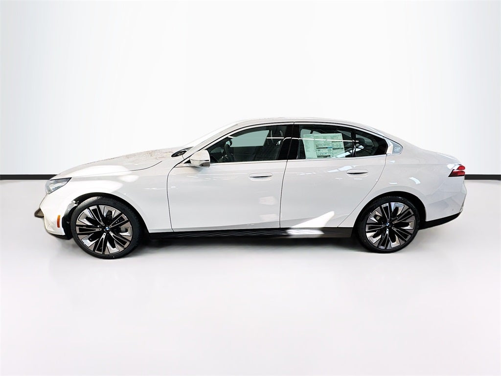 2026 BMW 530i 530i xDrive