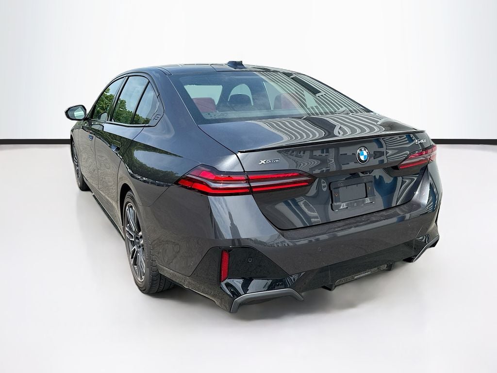 2025 BMW 5 Series 540i xDrive