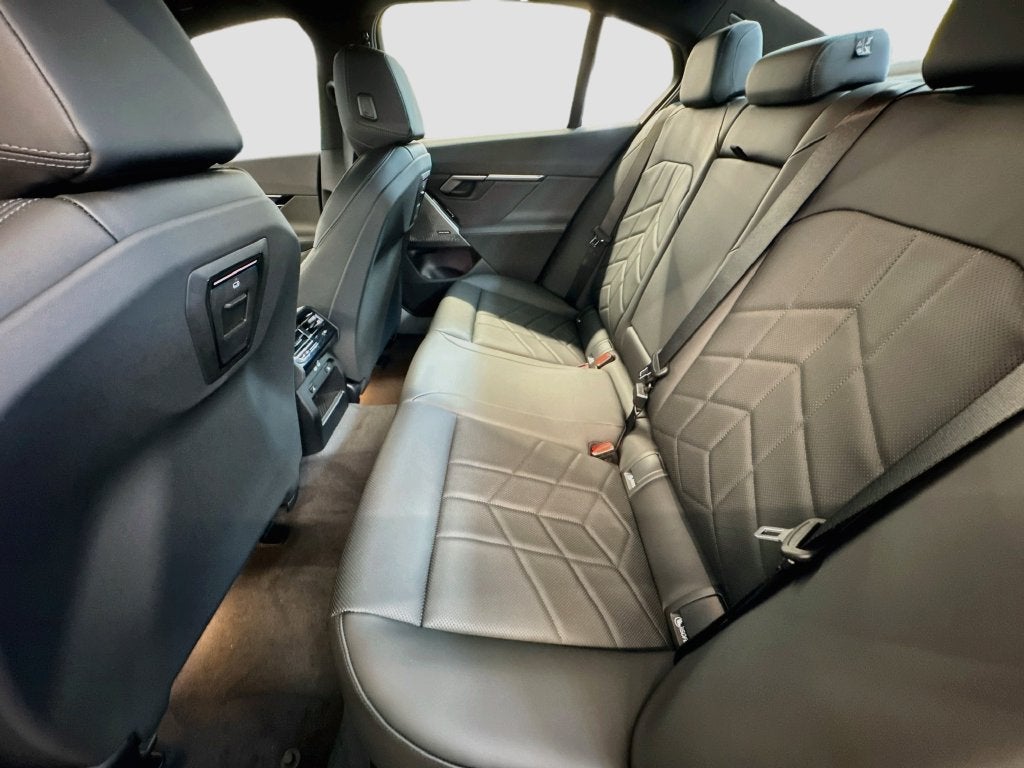 2027 BMW 540i 540i xDrive