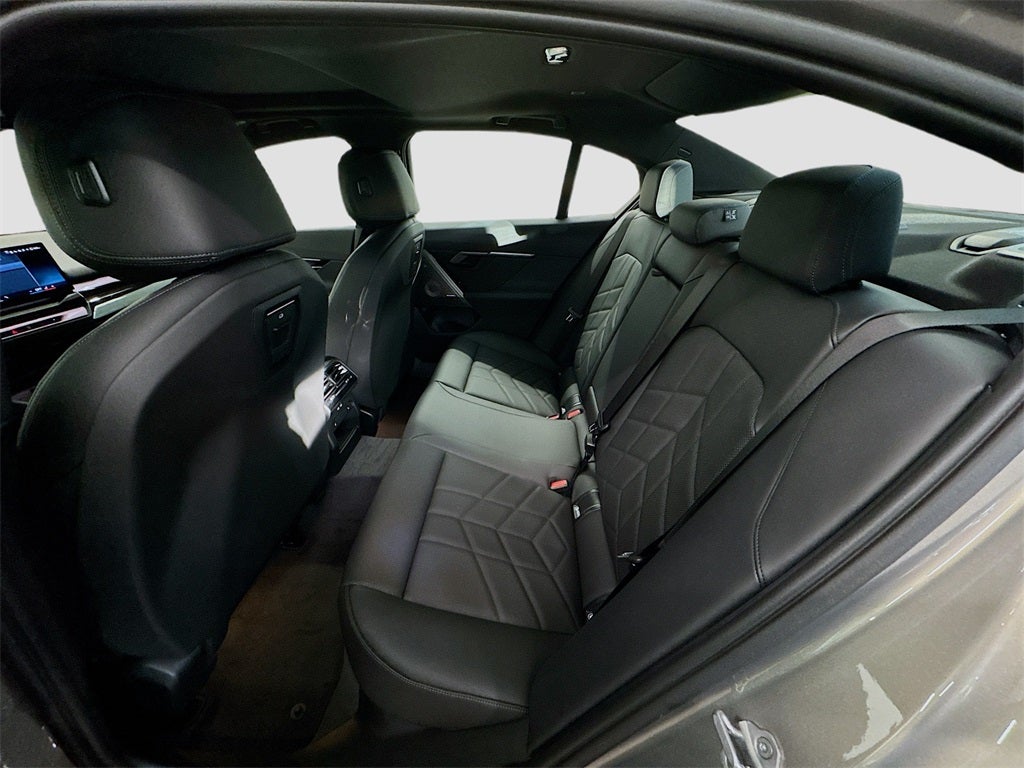 2026 BMW 540i 540i xDrive