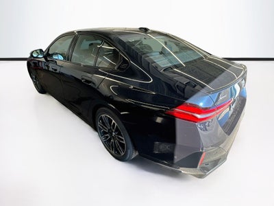 2027 BMW 540i 540i xDrive