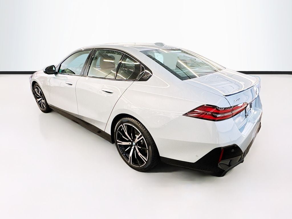 2026 BMW 5 Series 540i xDrive