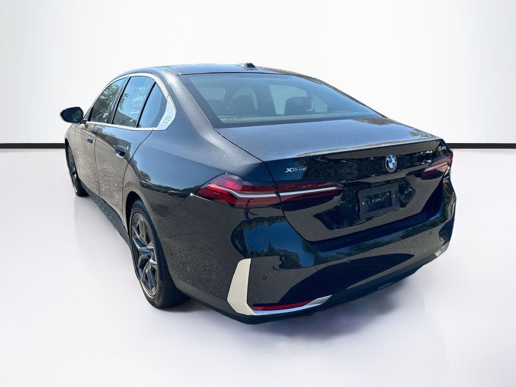 2026 BMW 540i 540i xDrive
