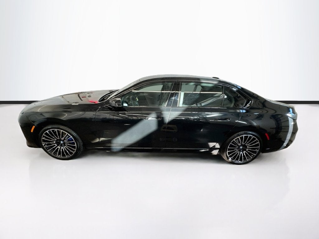2027 BMW 740i 740i xDrive