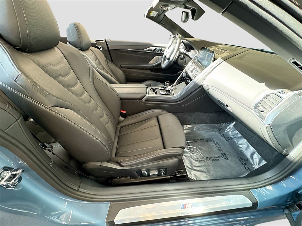 2022 BMW 8 Series 840i