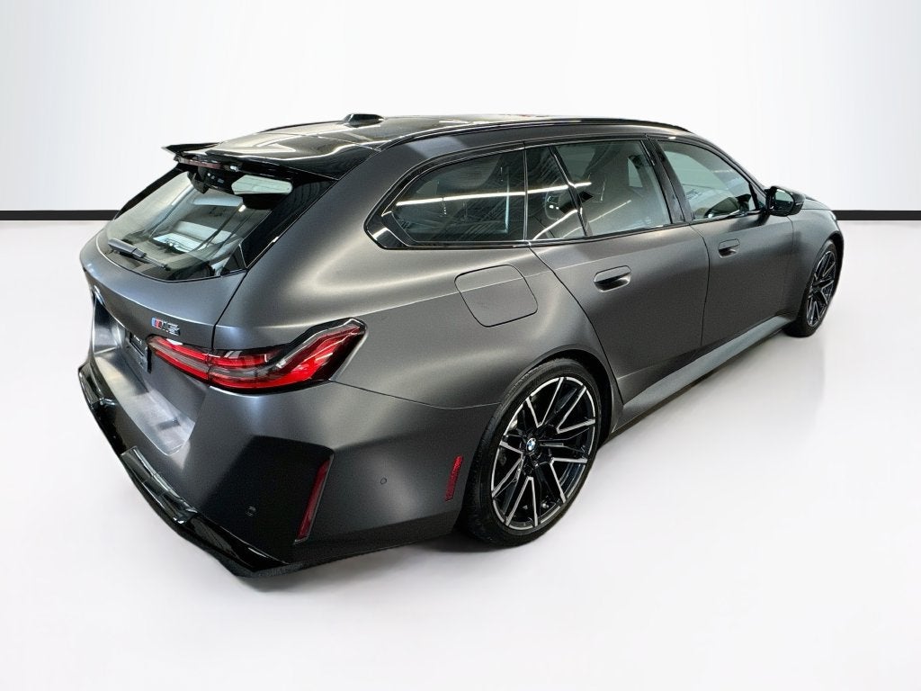 2025 BMW M5 Base
