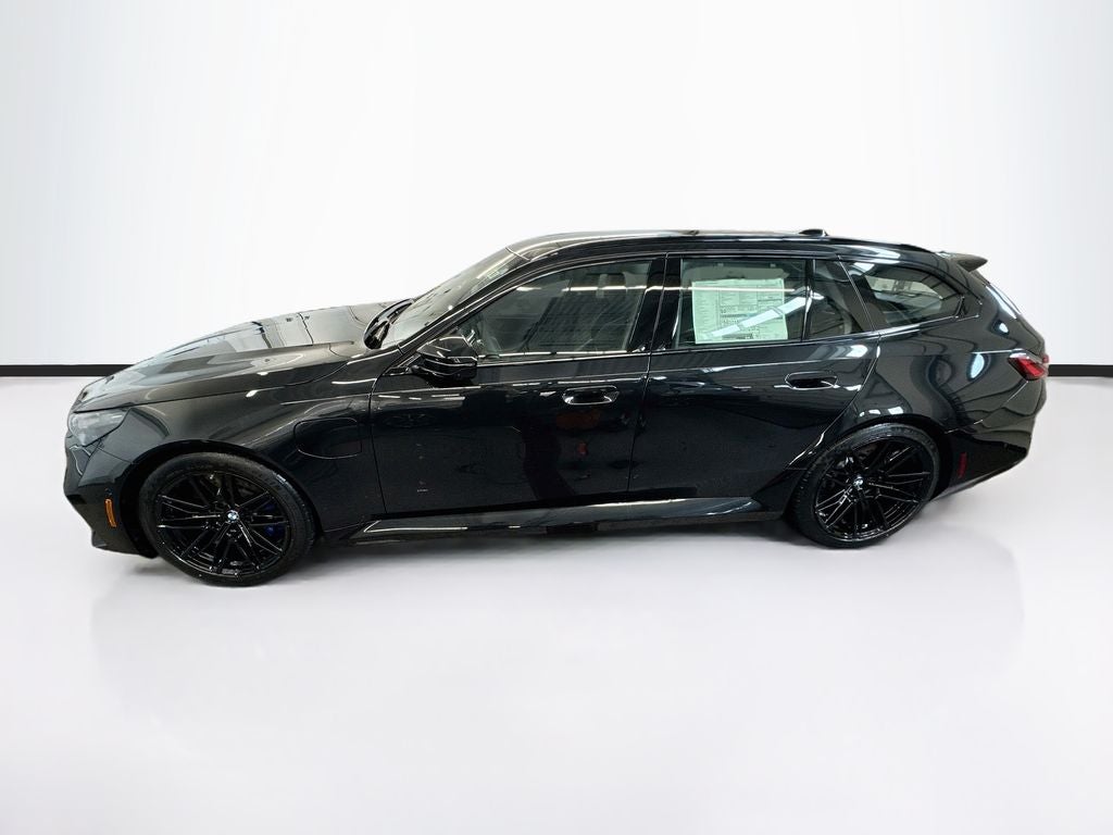 2027 BMW M5 Base
