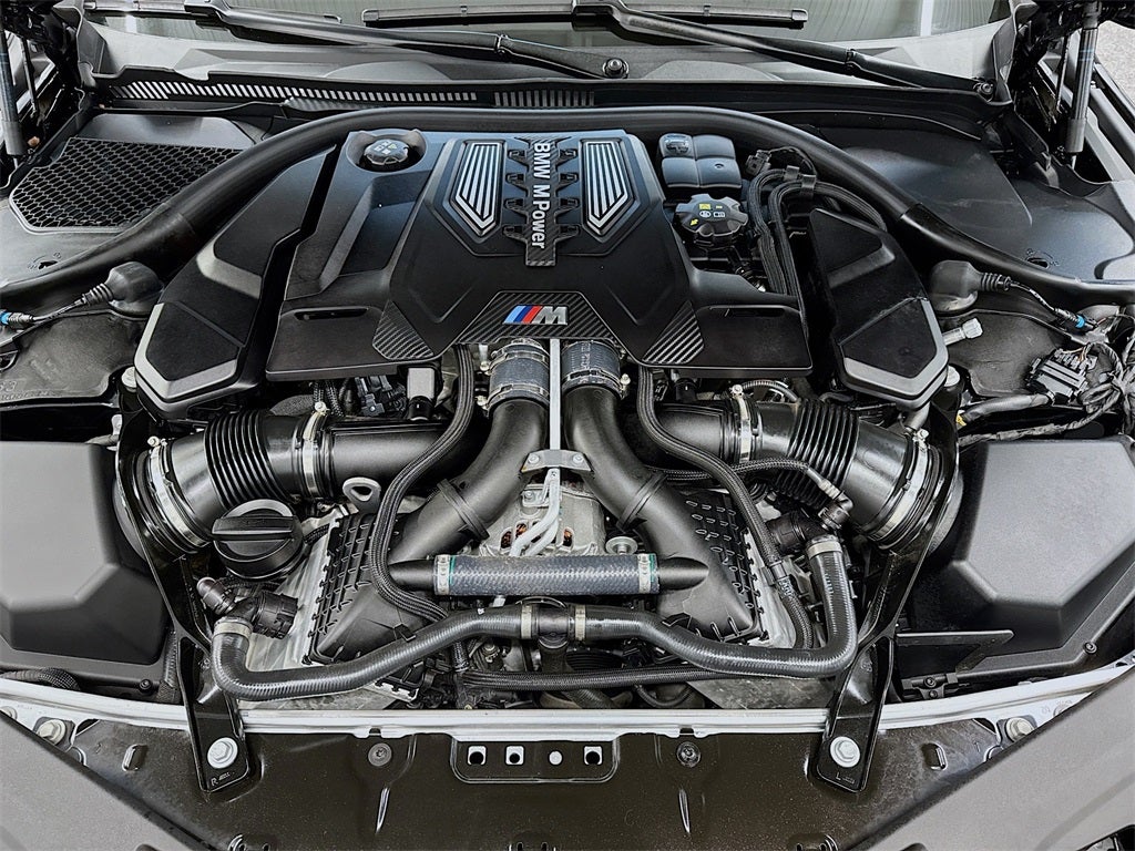 2023 BMW M8 Competition