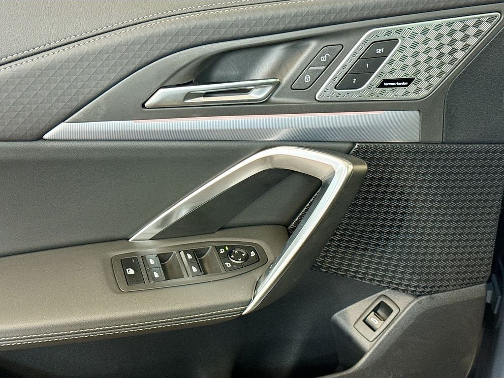 2025 BMW X2 xDrive28i