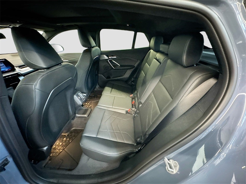 2025 BMW X2 xDrive28i