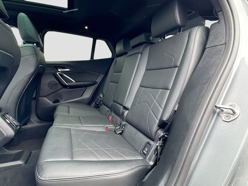 2025 BMW X2 xDrive28i