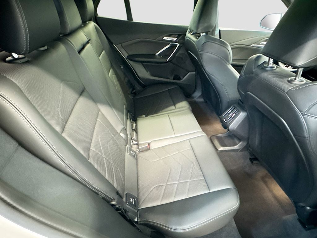 2025 BMW X2 xDrive28i