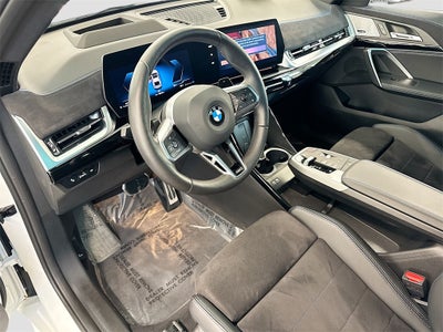 2025 BMW X2 xDrive28i