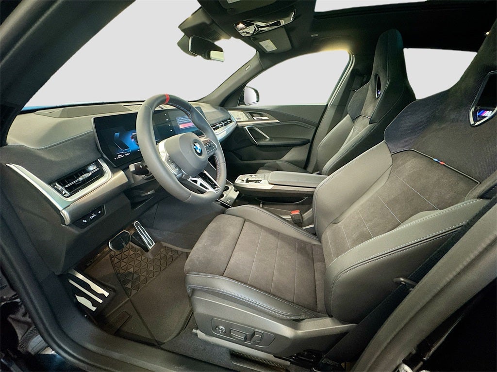 2025 BMW X2 M35i