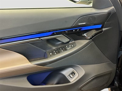 2025 BMW i5 xDrive40 xDrive40