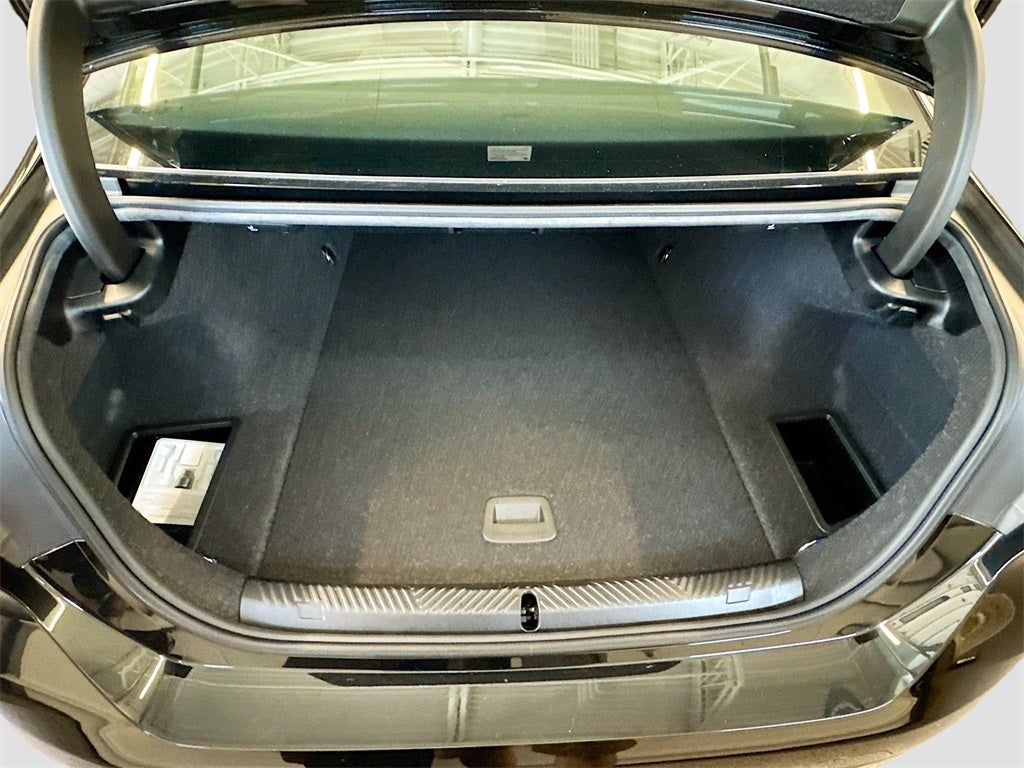 2025 BMW i5 xDrive40 xDrive40