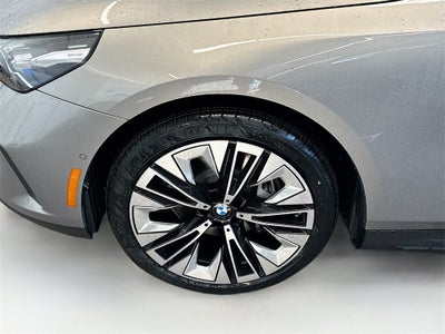 2026 BMW i5 xDrive40