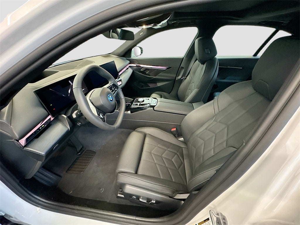 2026 BMW i5 xDrive40