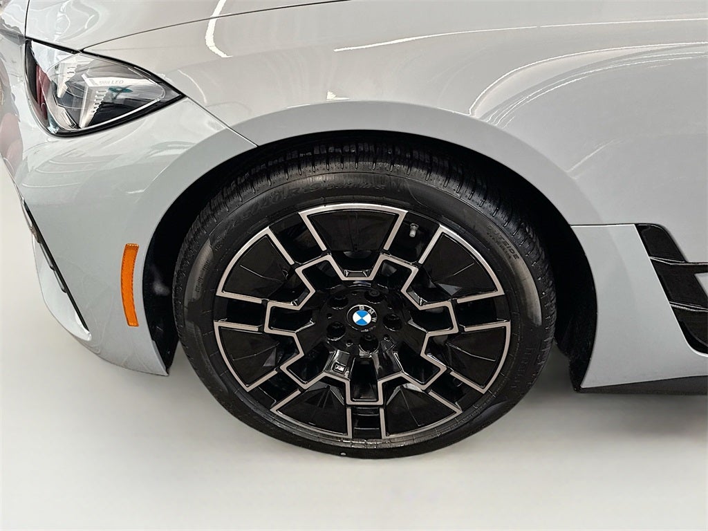 2026 BMW i4 xDrive40