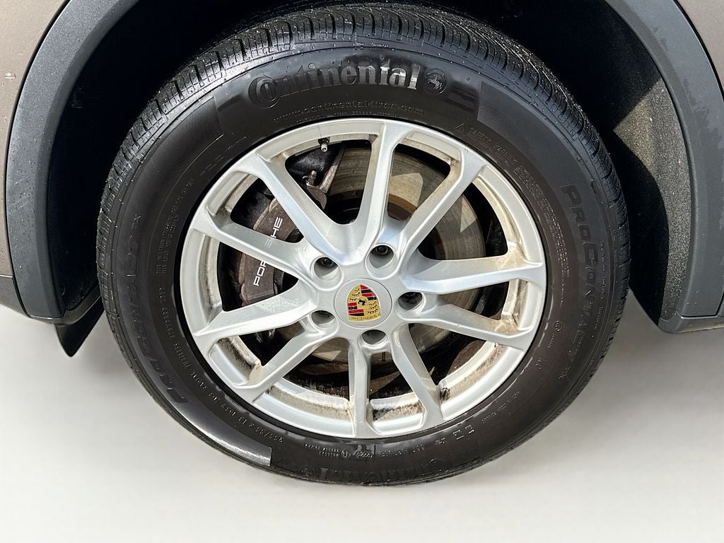 2016 Porsche Cayenne Base