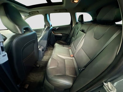 2017 Volvo XC60 T5 Inscription