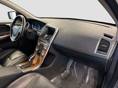 2017 Volvo XC60 T5 Inscription