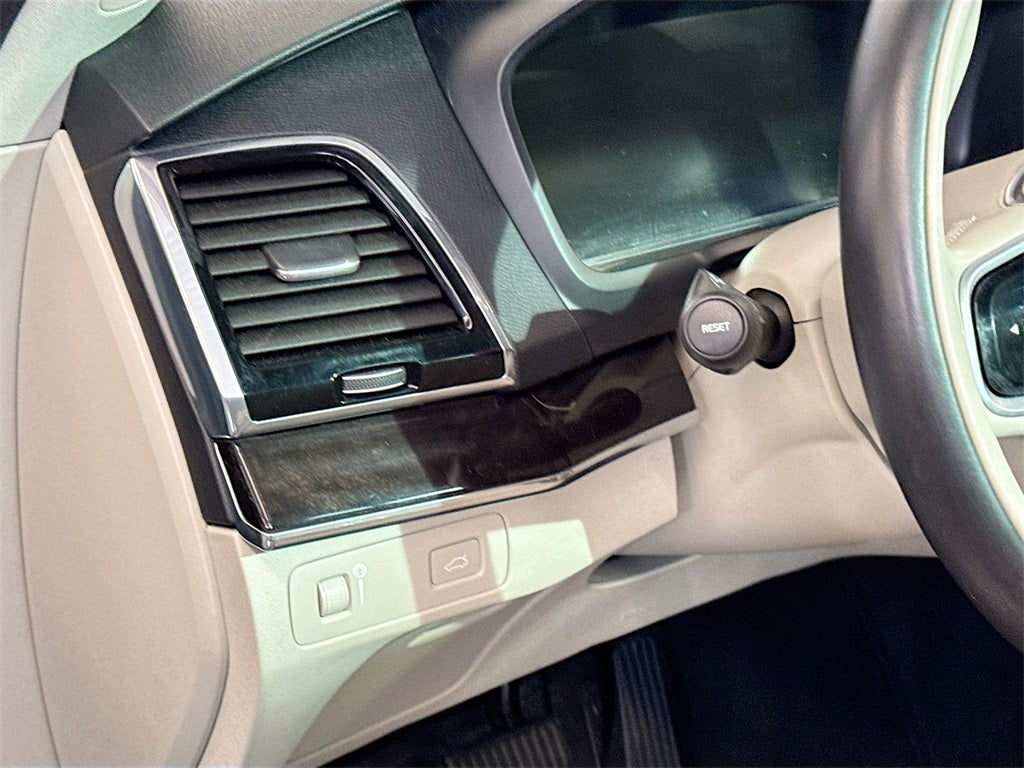 2018 Volvo XC90 T6 Momentum