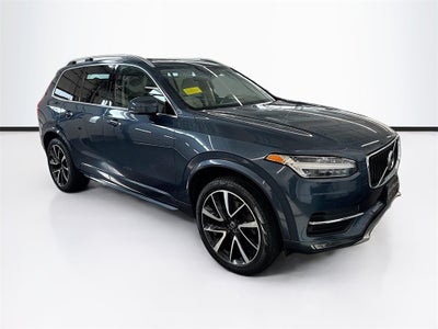 2018 Volvo XC90 T6 Momentum