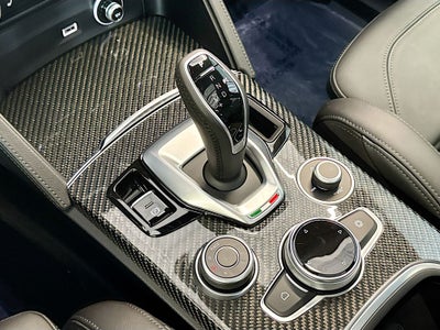 2023 Alfa Romeo Stelvio Quadrifoglio