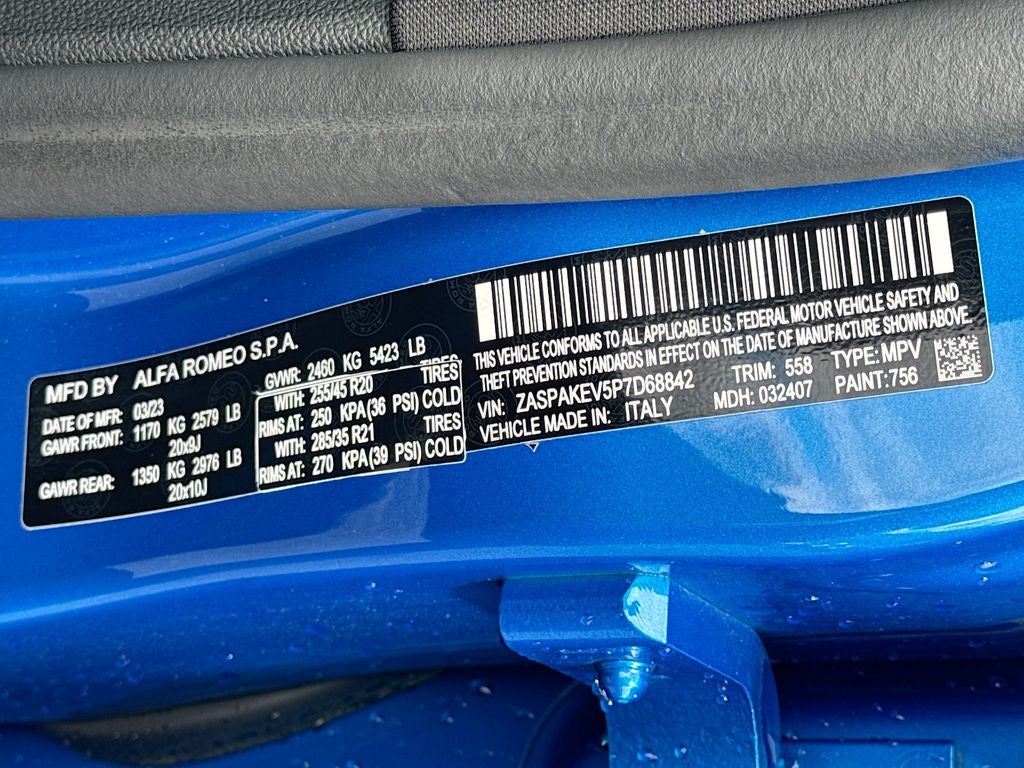 2023 Alfa Romeo Stelvio Quadrifoglio