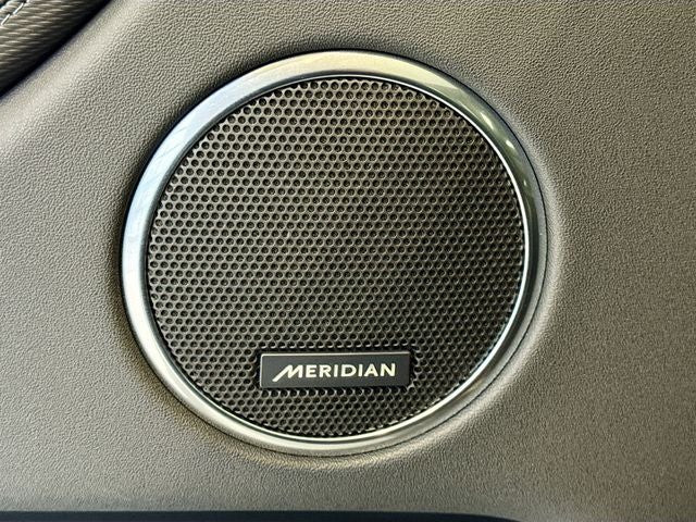 2025 Land Rover Discovery Sport SE
