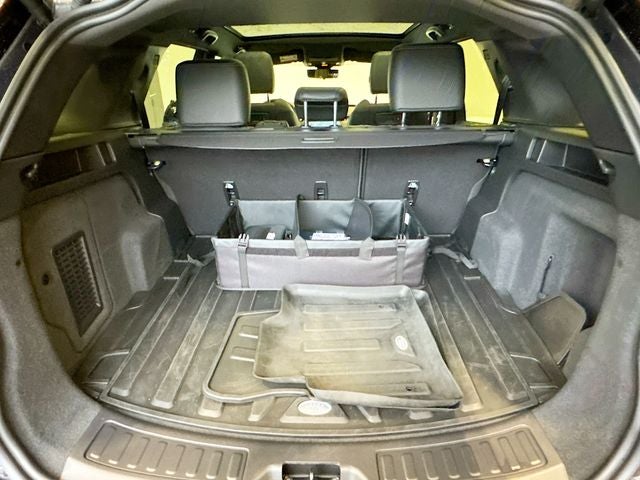 2025 Land Rover Discovery Sport SE