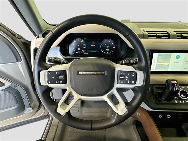 2023 Land Rover Defender 110 SE