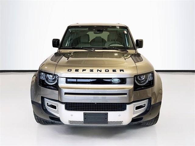 2023 Land Rover Defender 110 SE