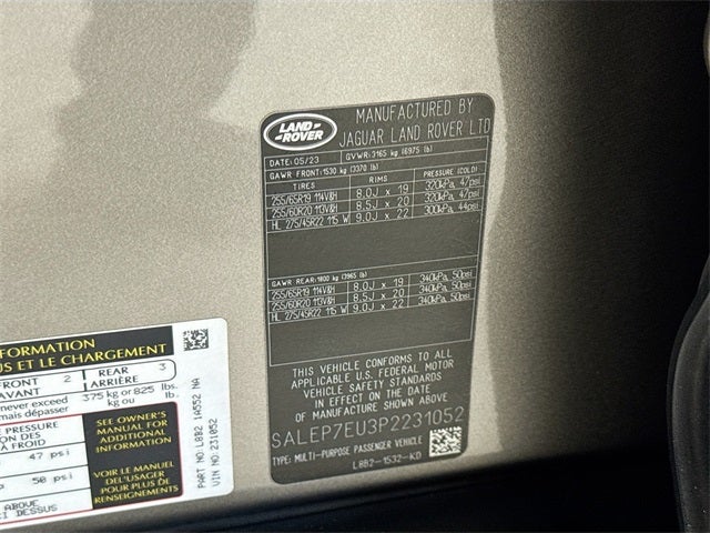 2023 Land Rover Defender 110 SE